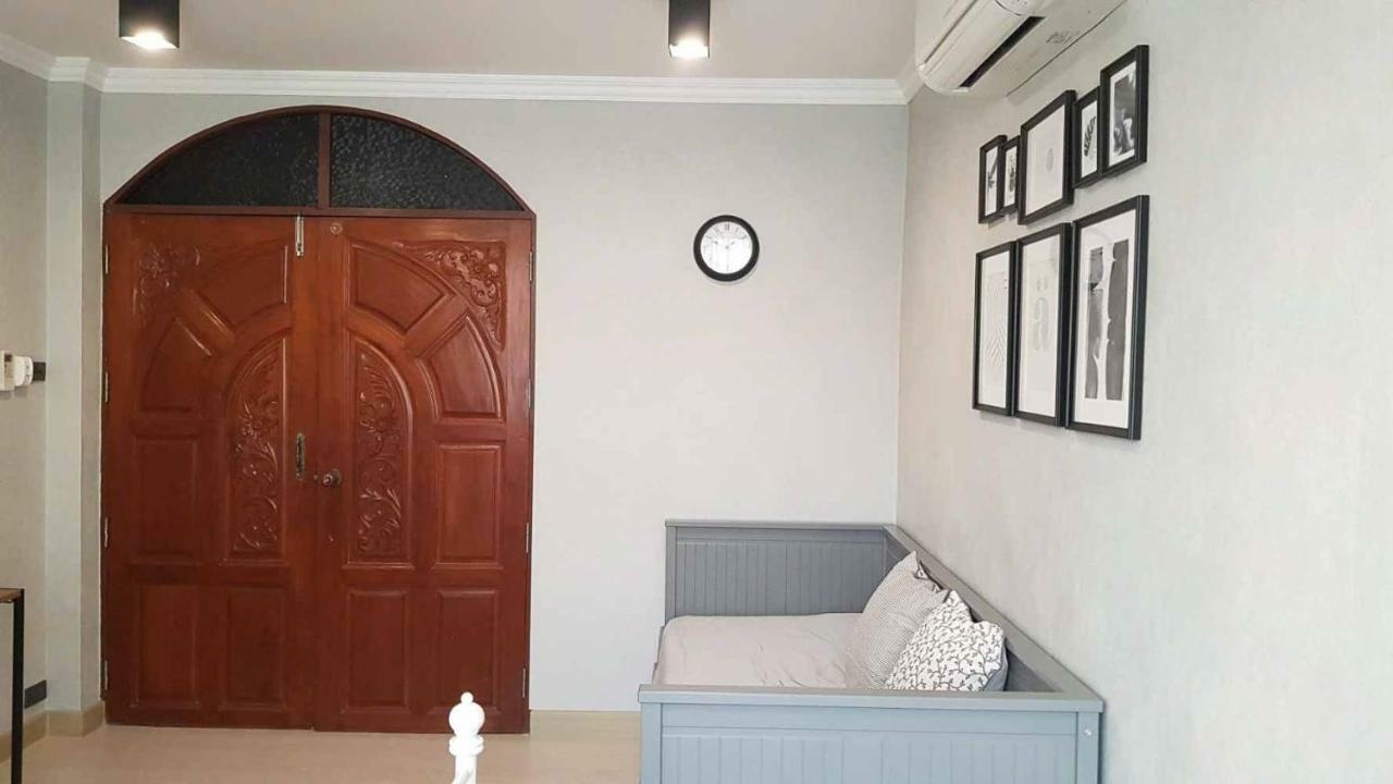 Wang Lang Hostel Bangkok Eksteriør billede